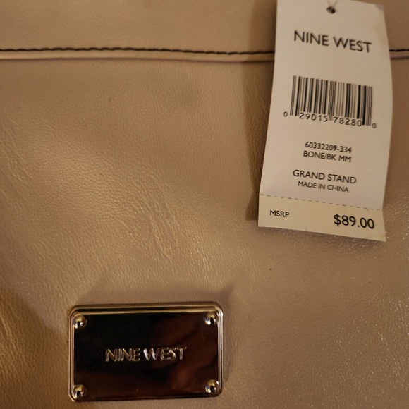 Nine West Beige and Black Shoulder Bag Purse - Picture 4 of 5